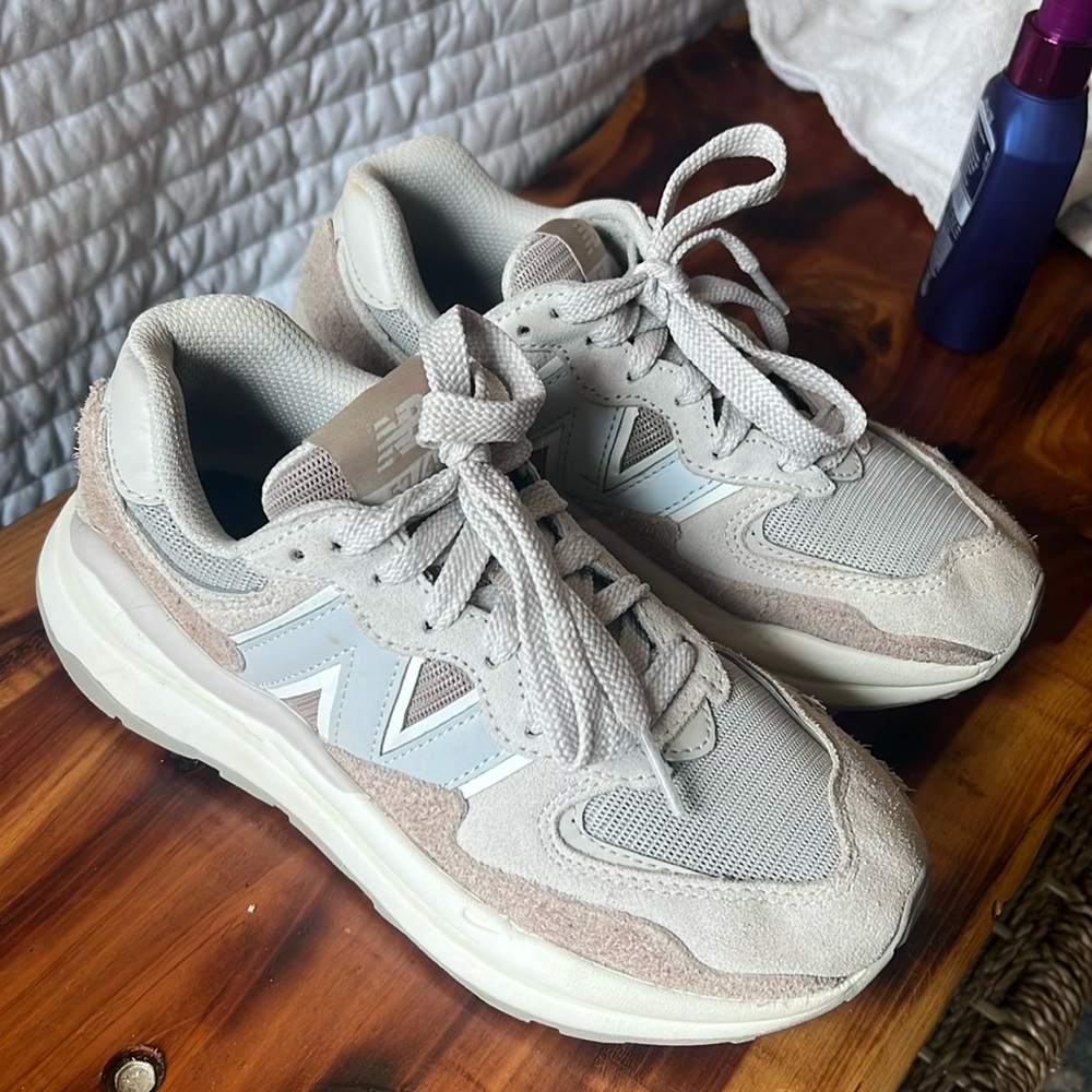 New balance 57/40 moonbeam